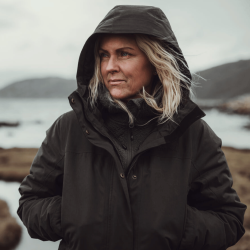 Pinewood Padded Winter Parka Jacket / Dame