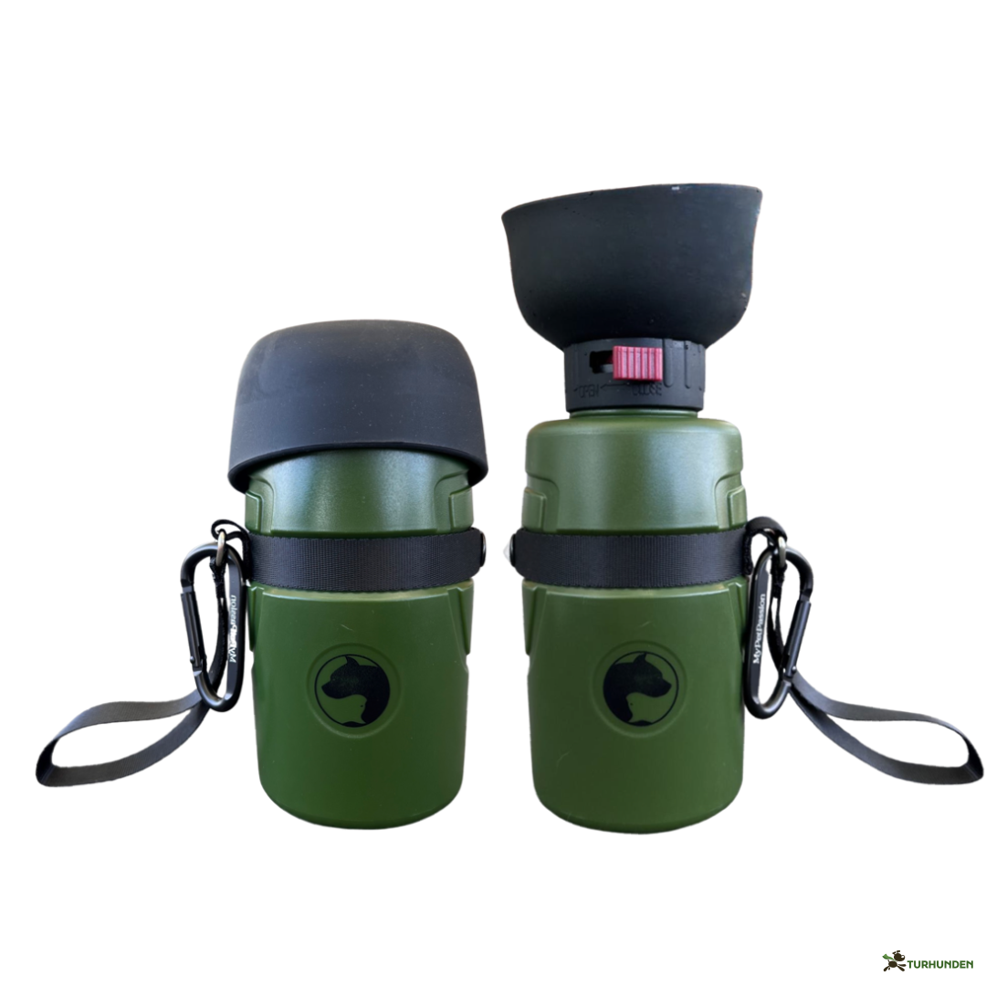 Vandflaske med foldbar drikkesk�l