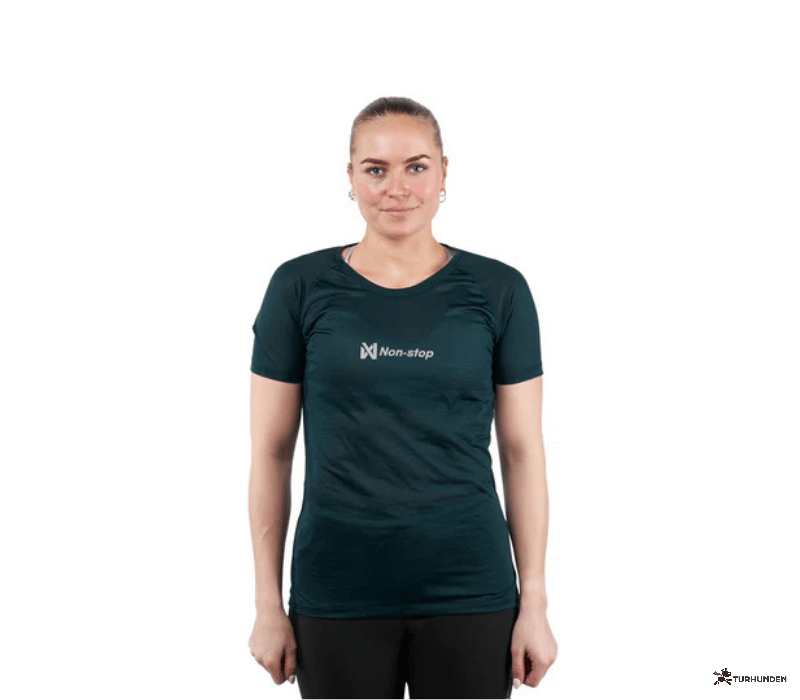Non-stop dogwear Canix tech tee women's 