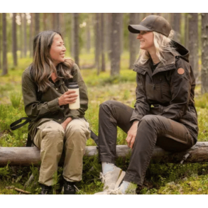 Pinewood Finnveden Hybrid ,D. Brown - Dame